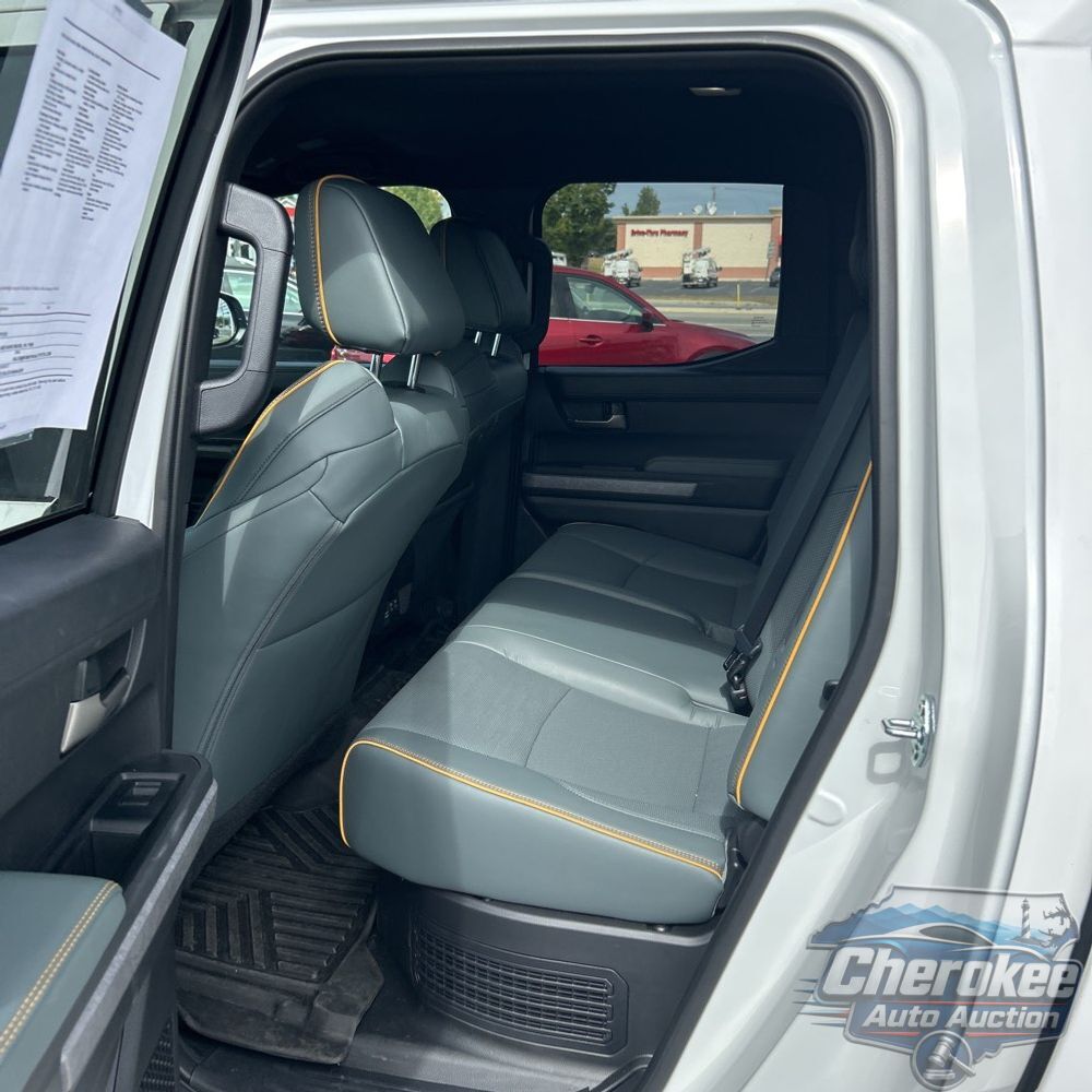 2025 Toyota Tacoma Trailhunter HV