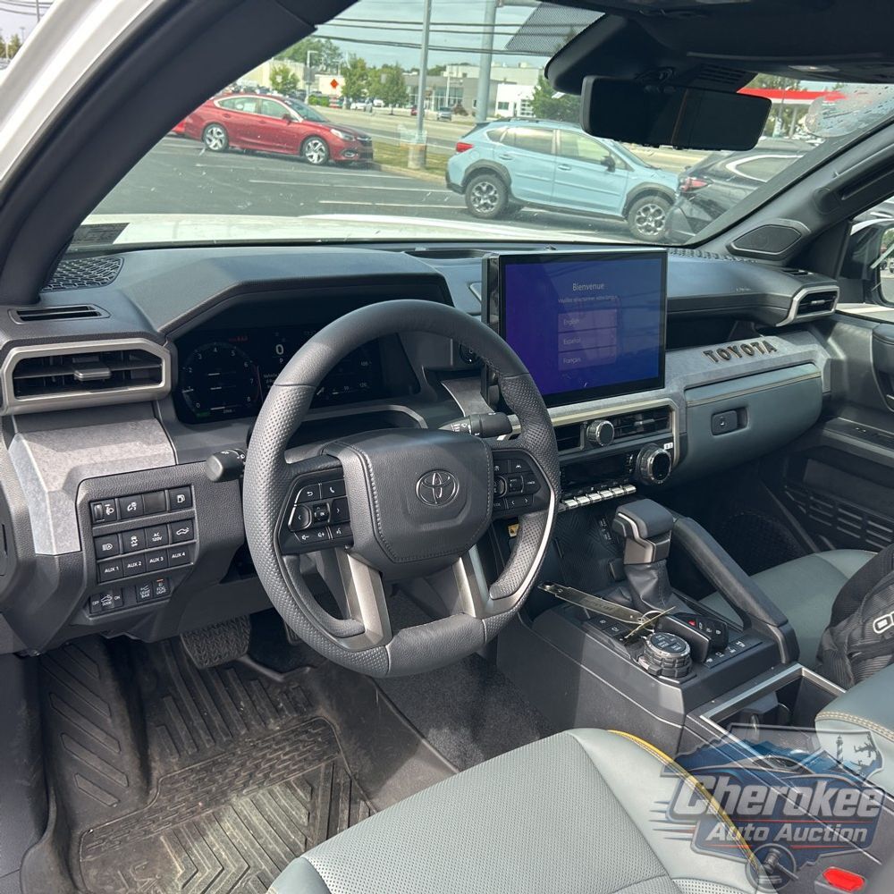 2025 Toyota Tacoma Trailhunter HV