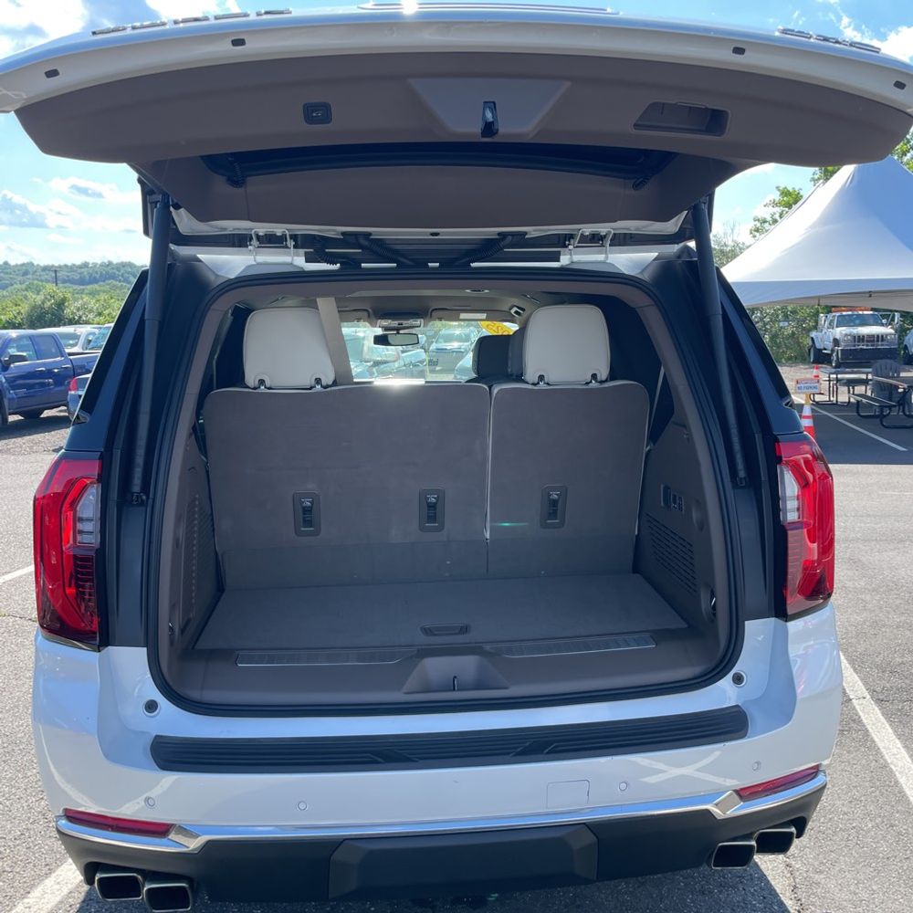 2025 GMC Yukon Denali