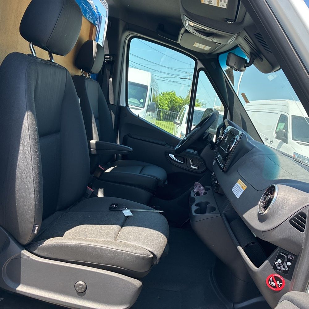 2023 Mercedes-Benz Sprinter 3500XD