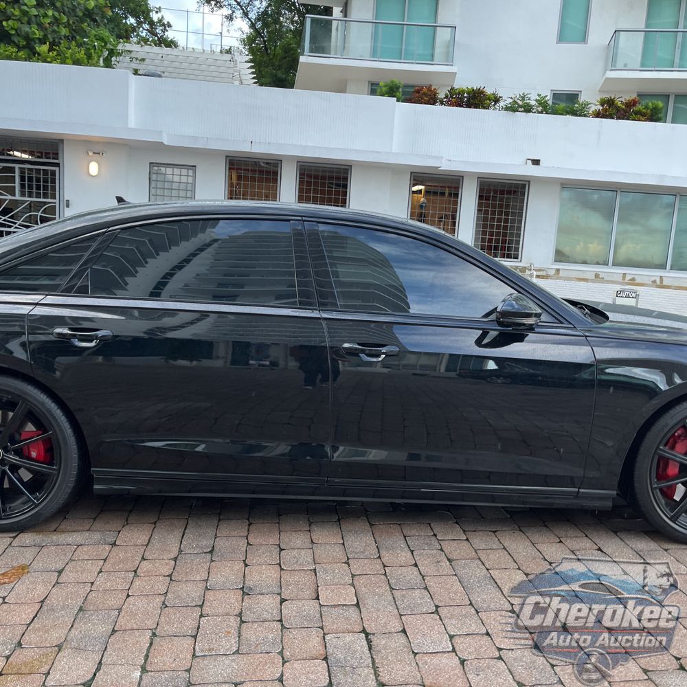 2023 Audi S8