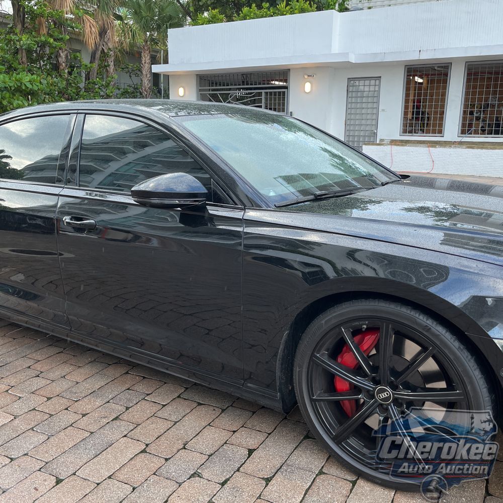 2023 Audi S8