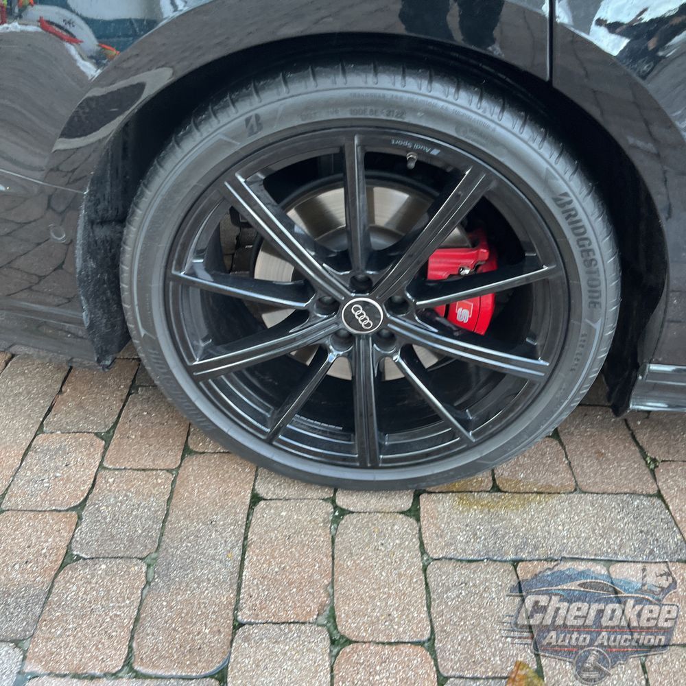 2023 Audi S8