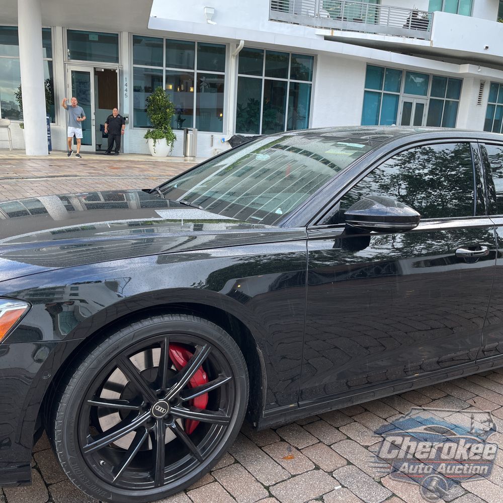 2023 Audi S8