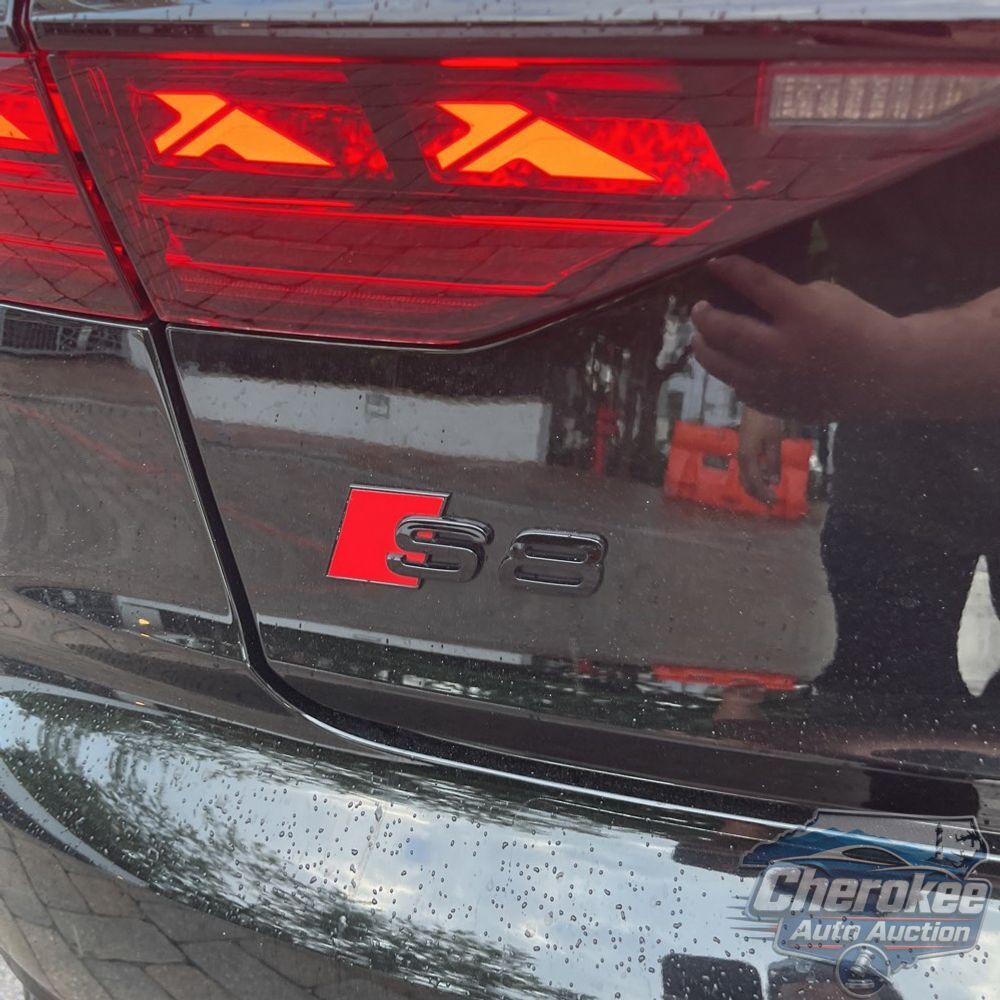 2023 Audi S8