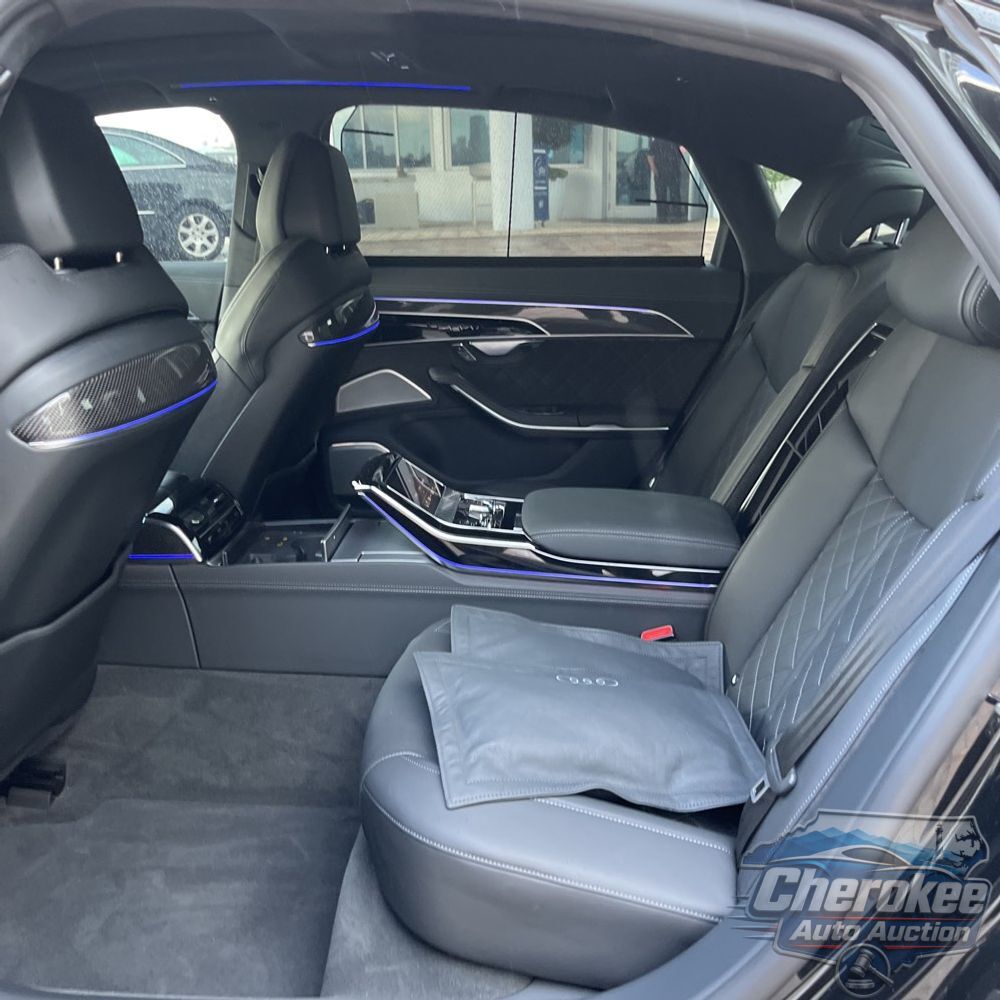 2023 Audi S8