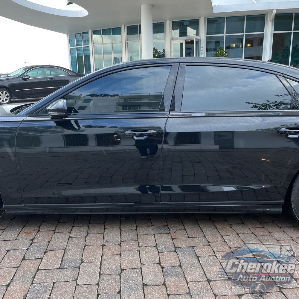 2023 Audi S8