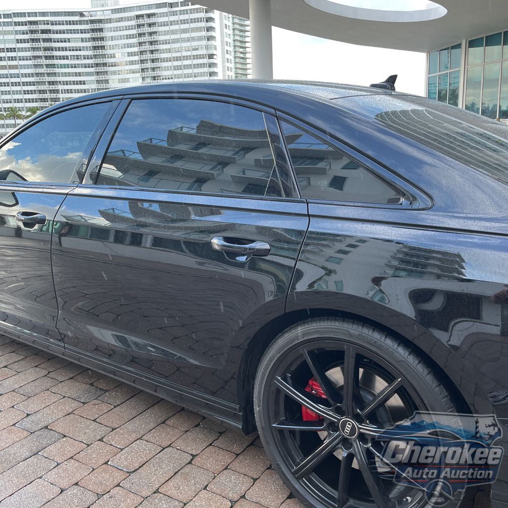 2023 Audi S8