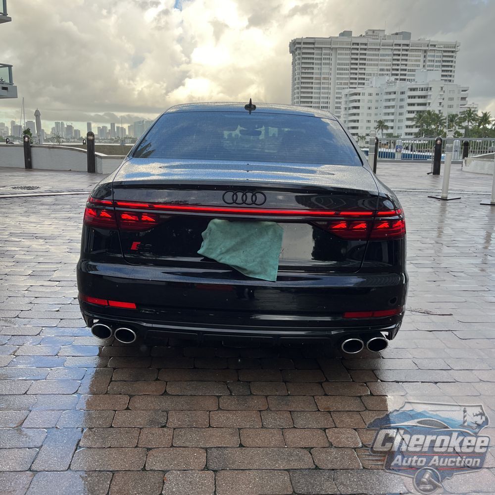 2023 Audi S8