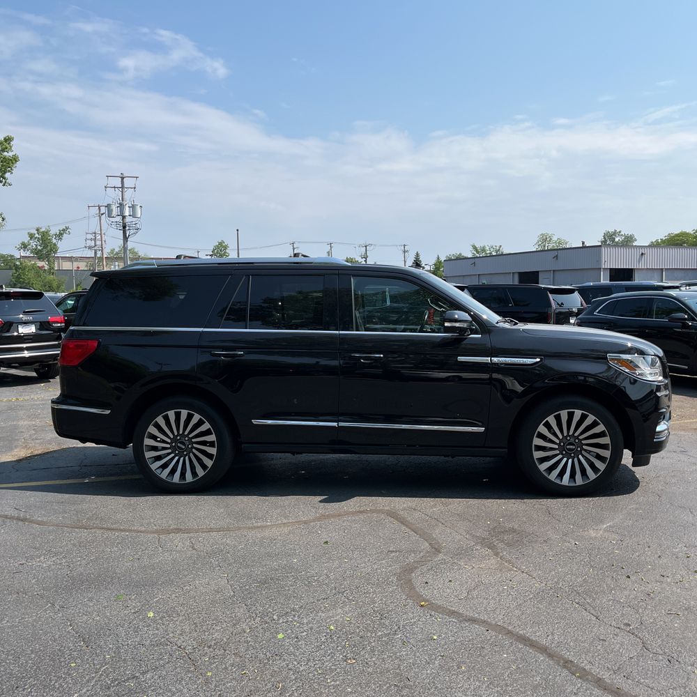2021 Lincoln Navigator Reserve