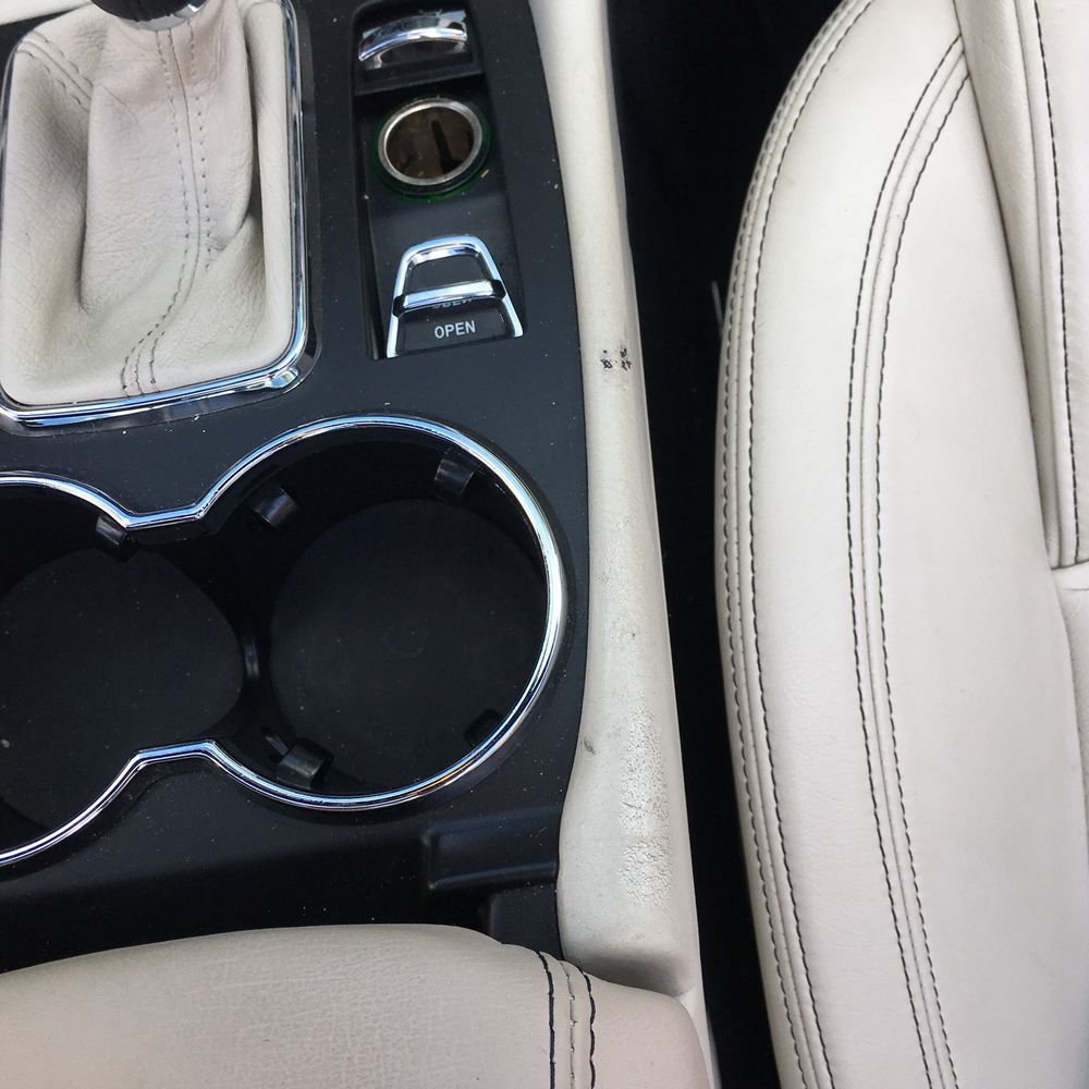 2012 Maserati GranTurismo Base