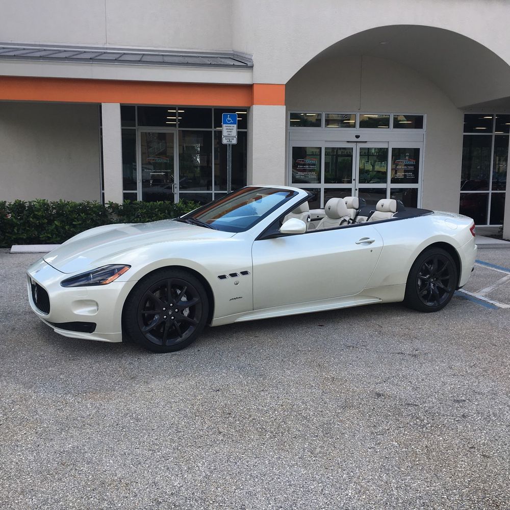 2012 Maserati GranTurismo Base
