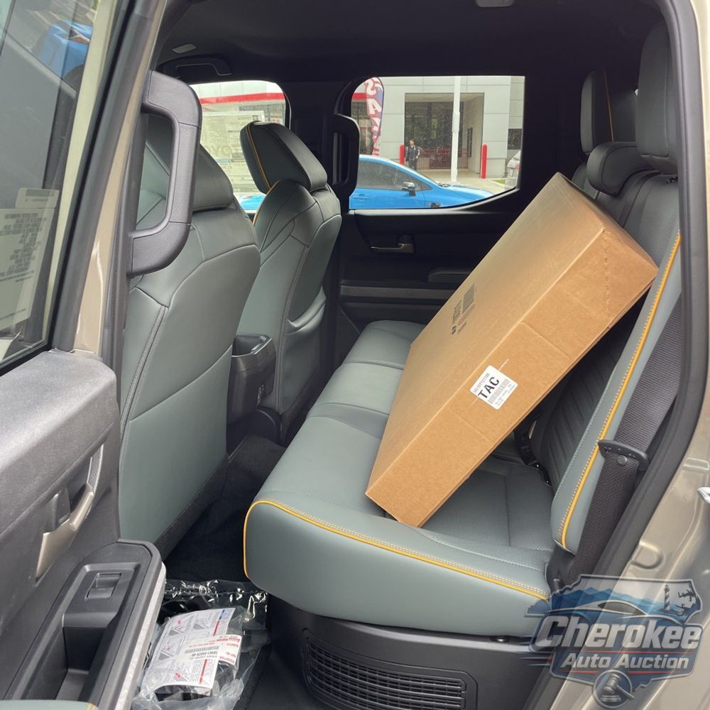 2025 Toyota Tacoma Trailhunter HV