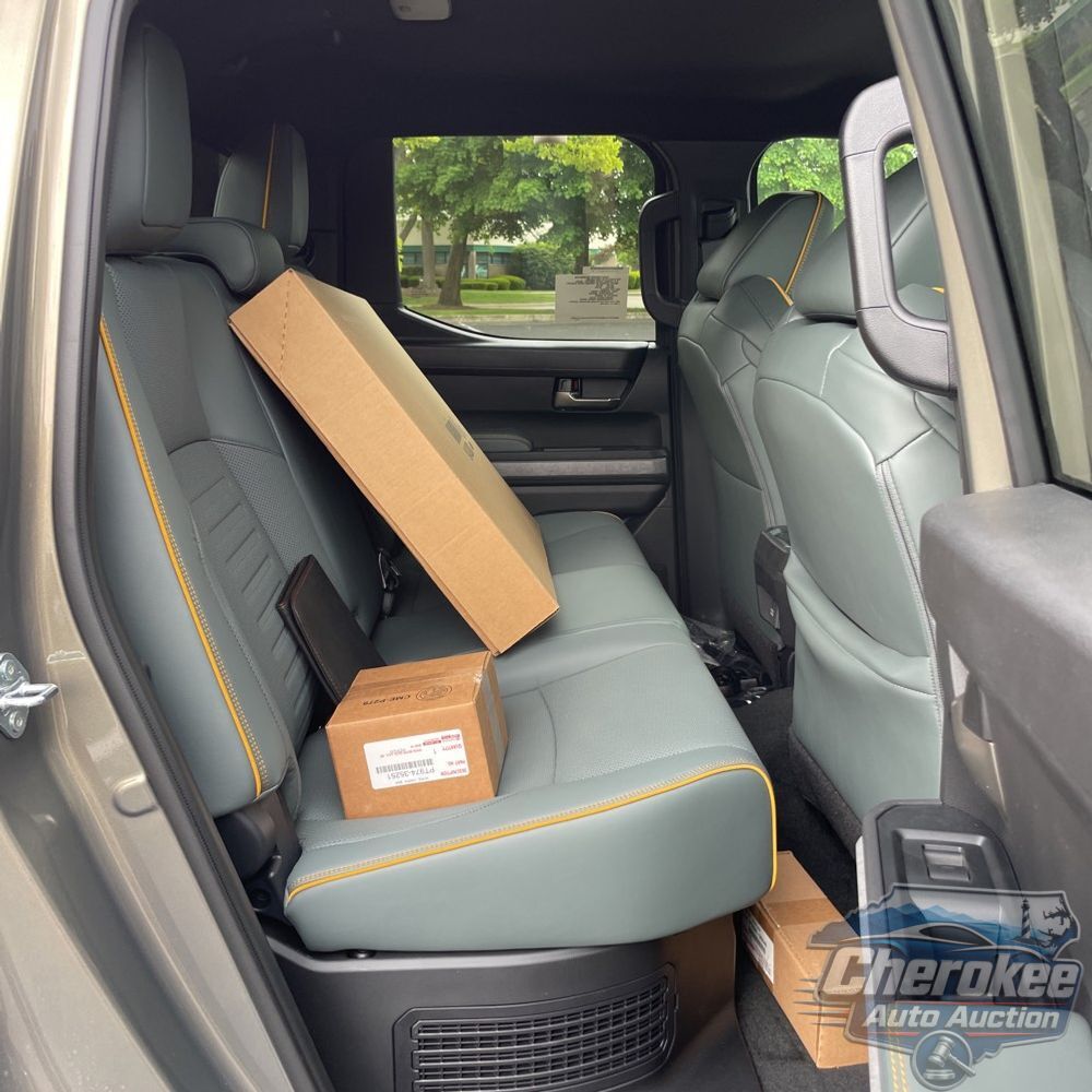 2025 Toyota Tacoma Trailhunter HV