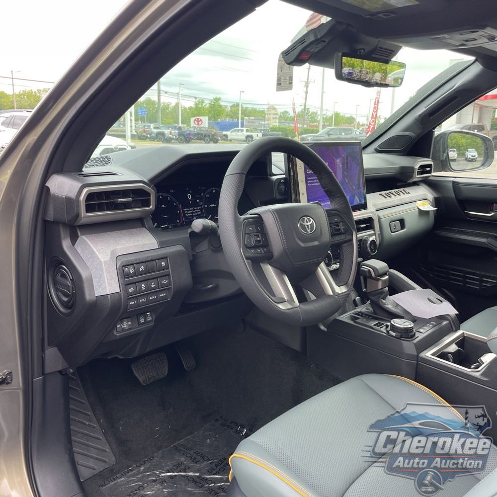 2025 Toyota Tacoma Trailhunter HV