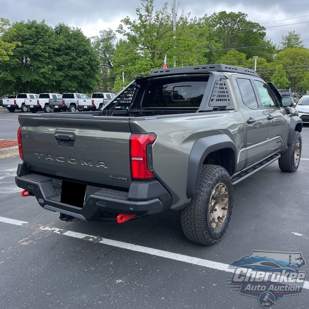 2025 Toyota Tacoma Trailhunter HV