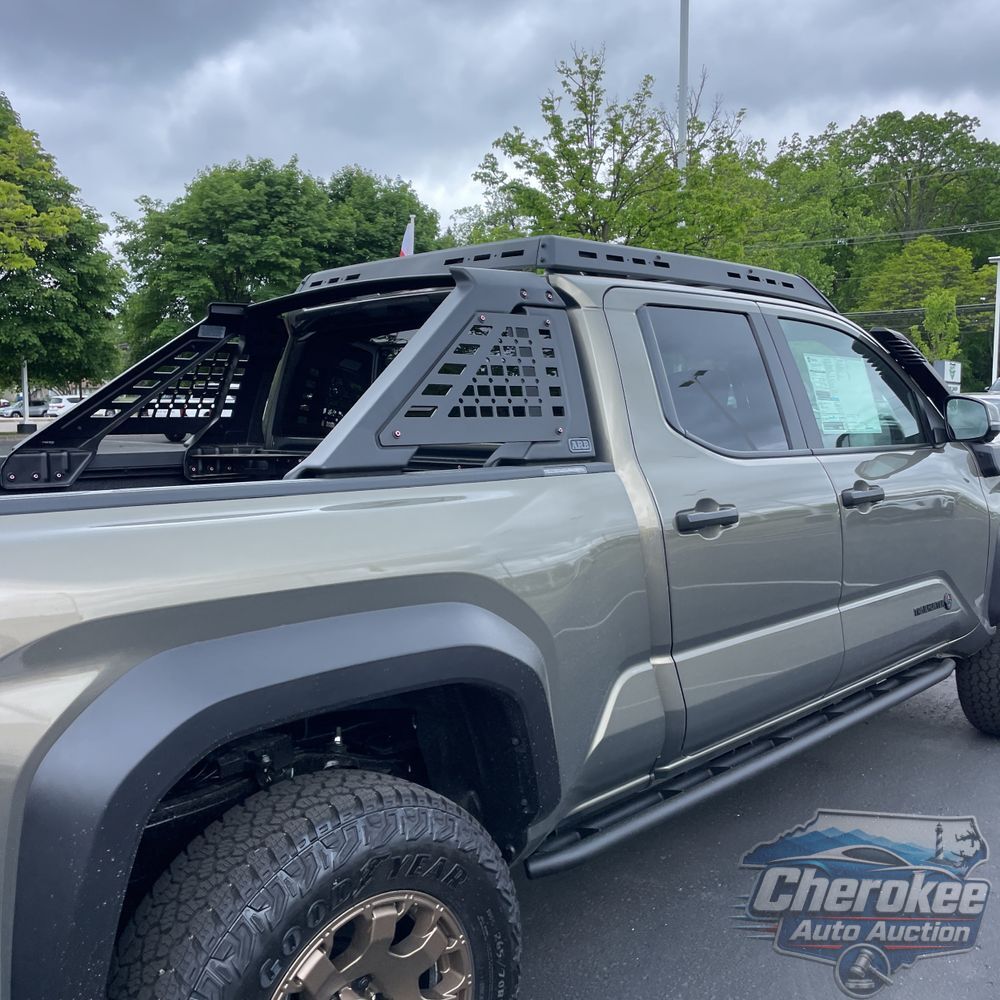 2025 Toyota Tacoma Trailhunter HV