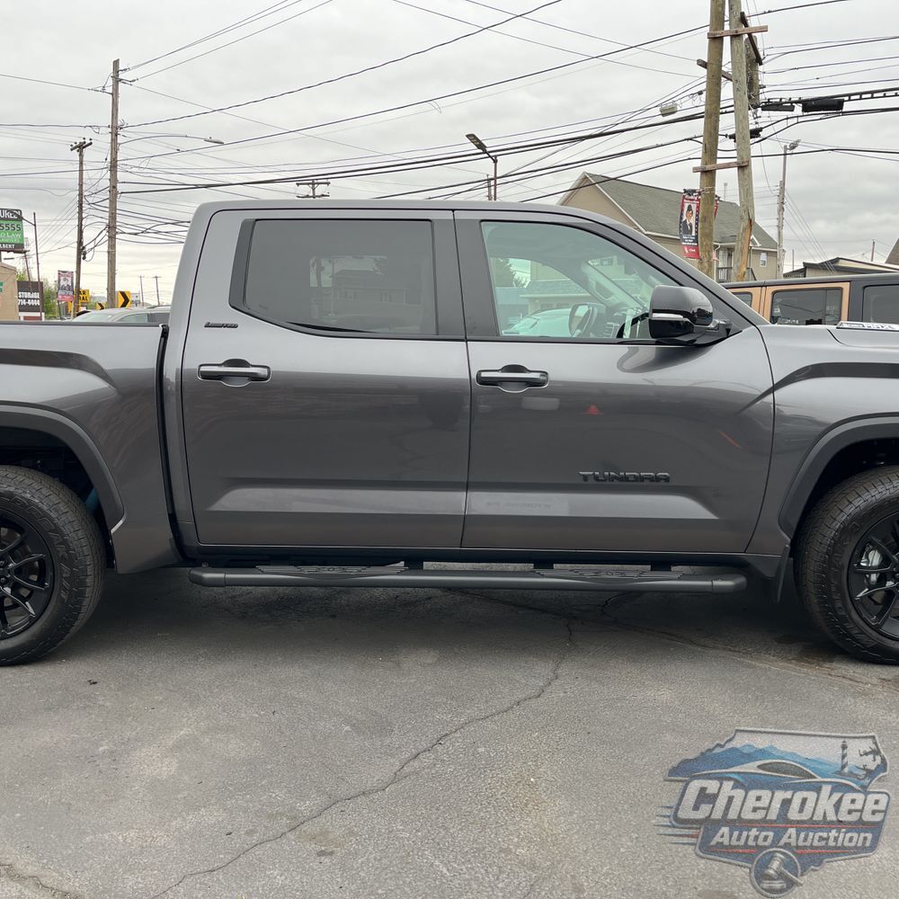 2024 Toyota Tundra Limited HV