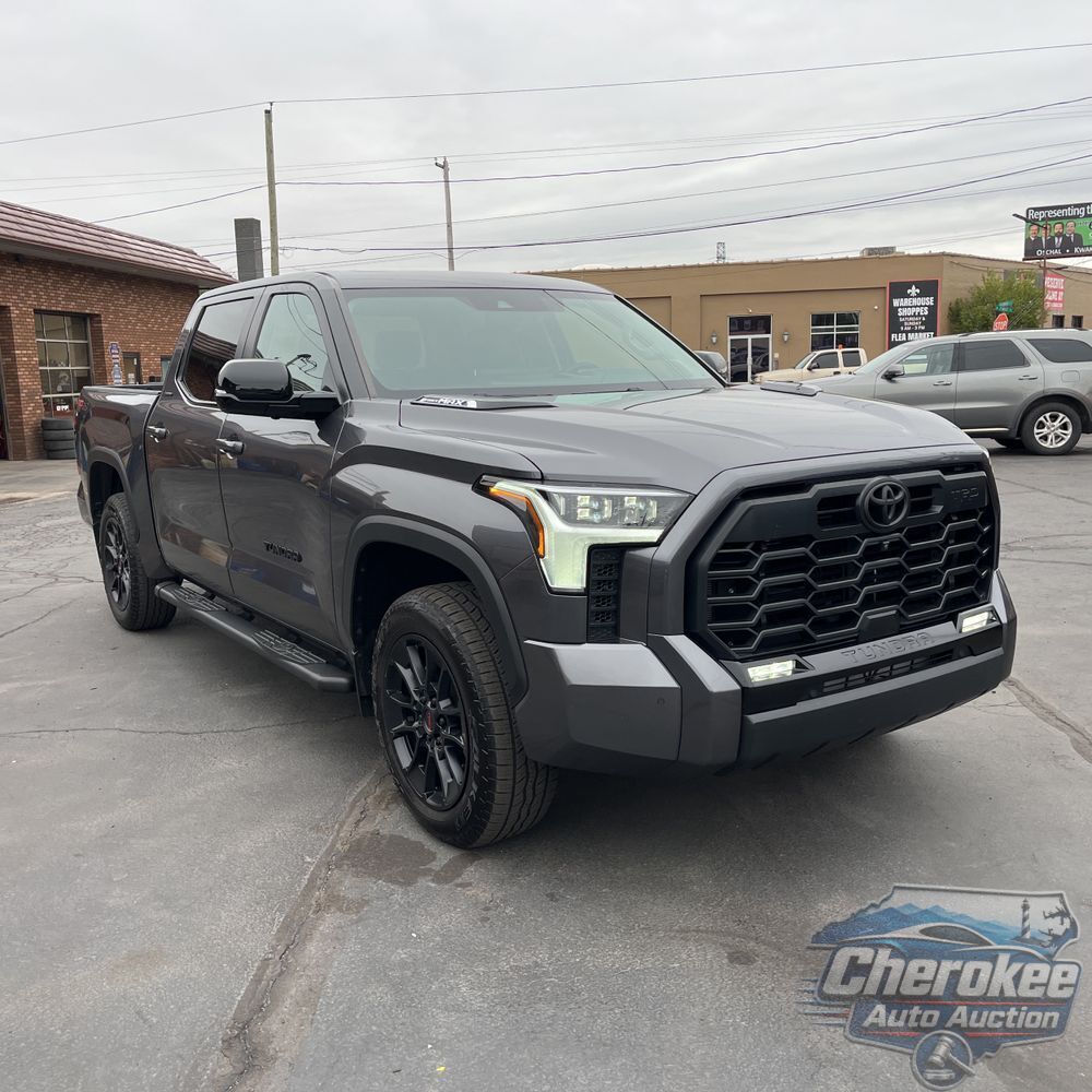 2024 Toyota Tundra Limited HV