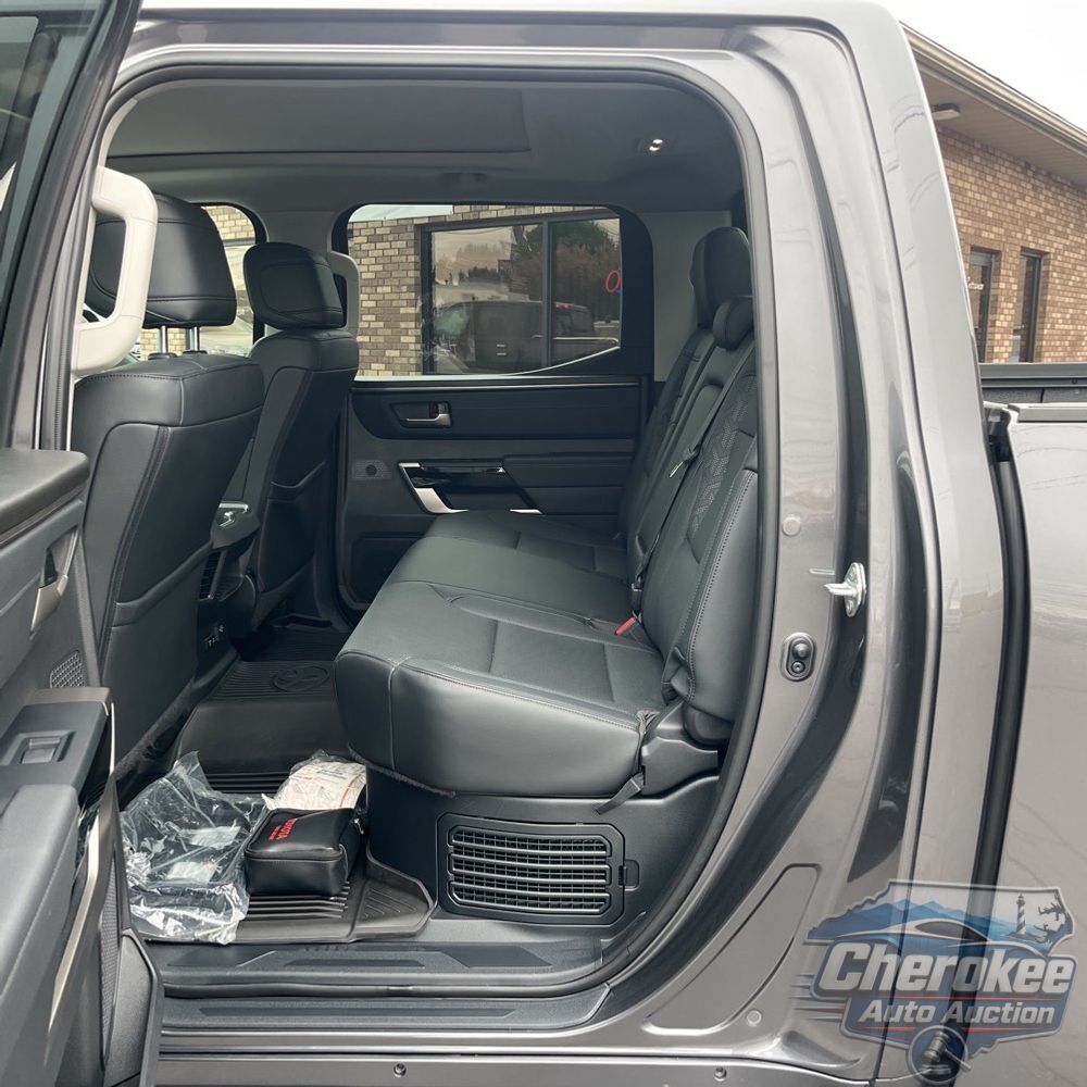 2024 Toyota Tundra Limited HV