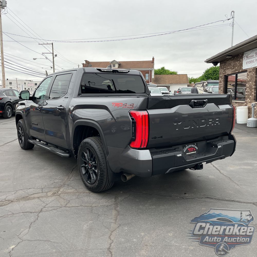 2024 Toyota Tundra Limited HV