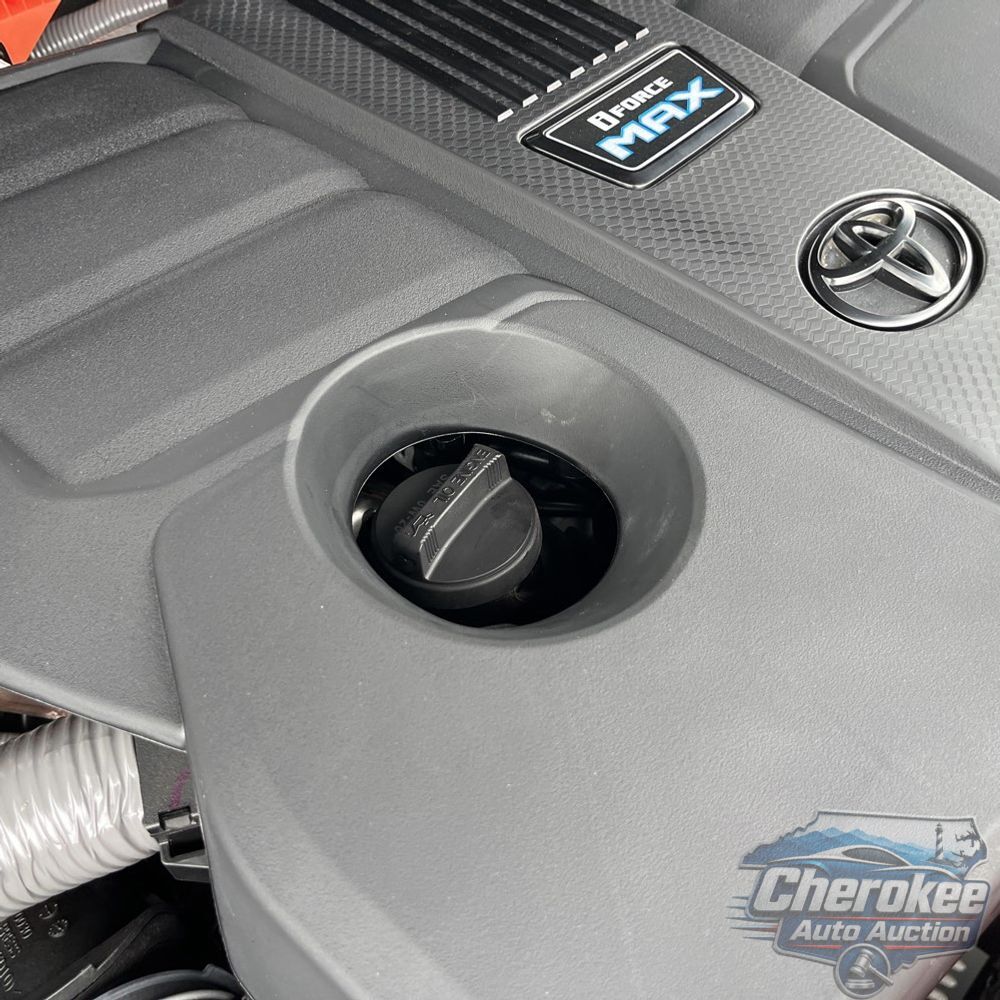 2024 Toyota Tundra Limited HV