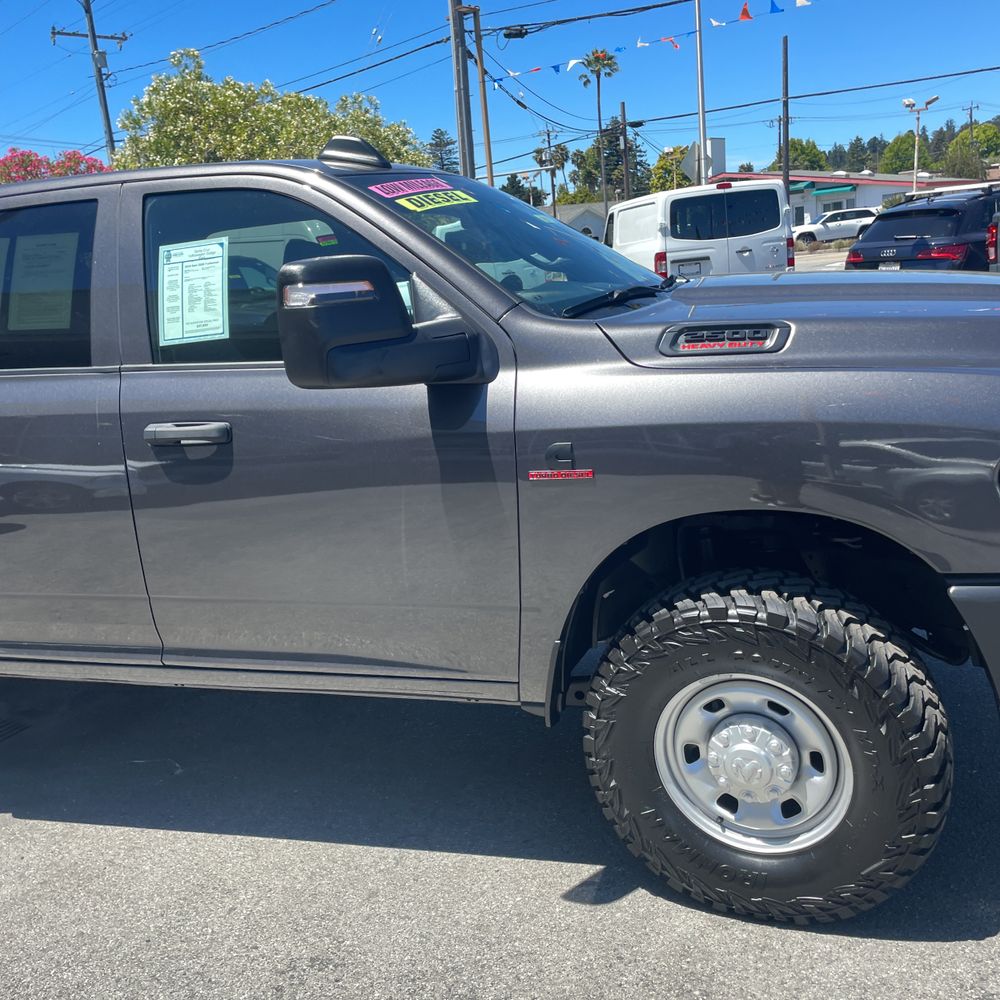 2024 Ram 2500 Tradesman