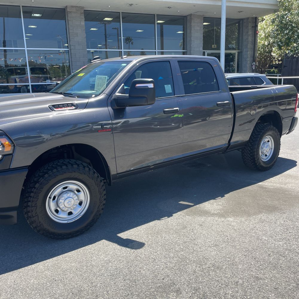 2024 Ram 2500 Tradesman
