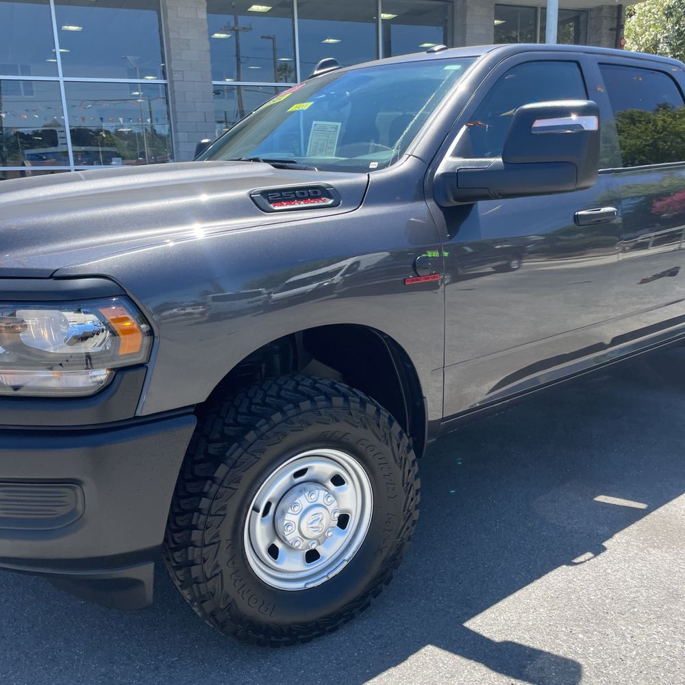 2024 Ram 2500 Tradesman