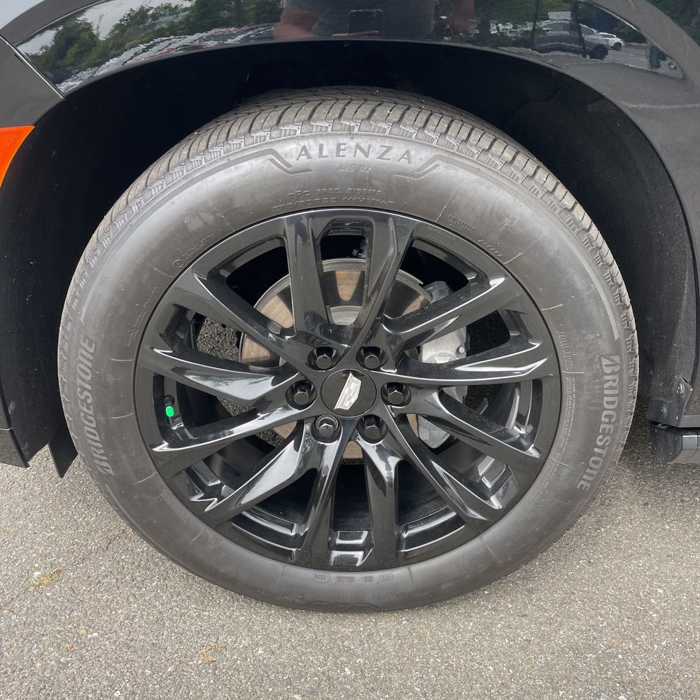 2024 Cadillac Escalade ESV Sport Platinum