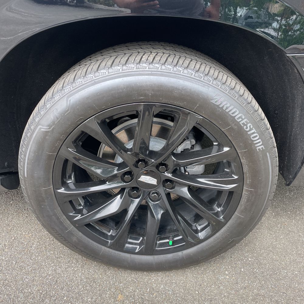 2024 Cadillac Escalade ESV Sport Platinum