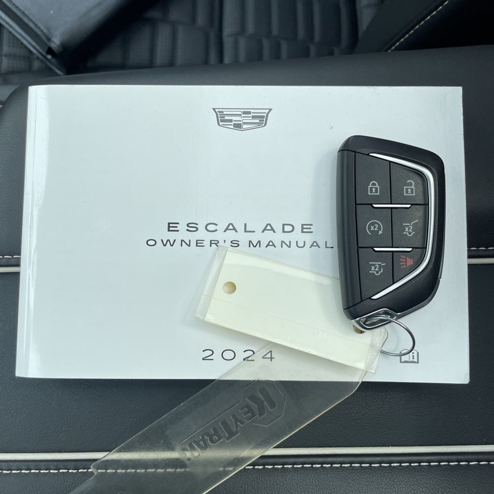 2024 Cadillac Escalade ESV Sport Platinum