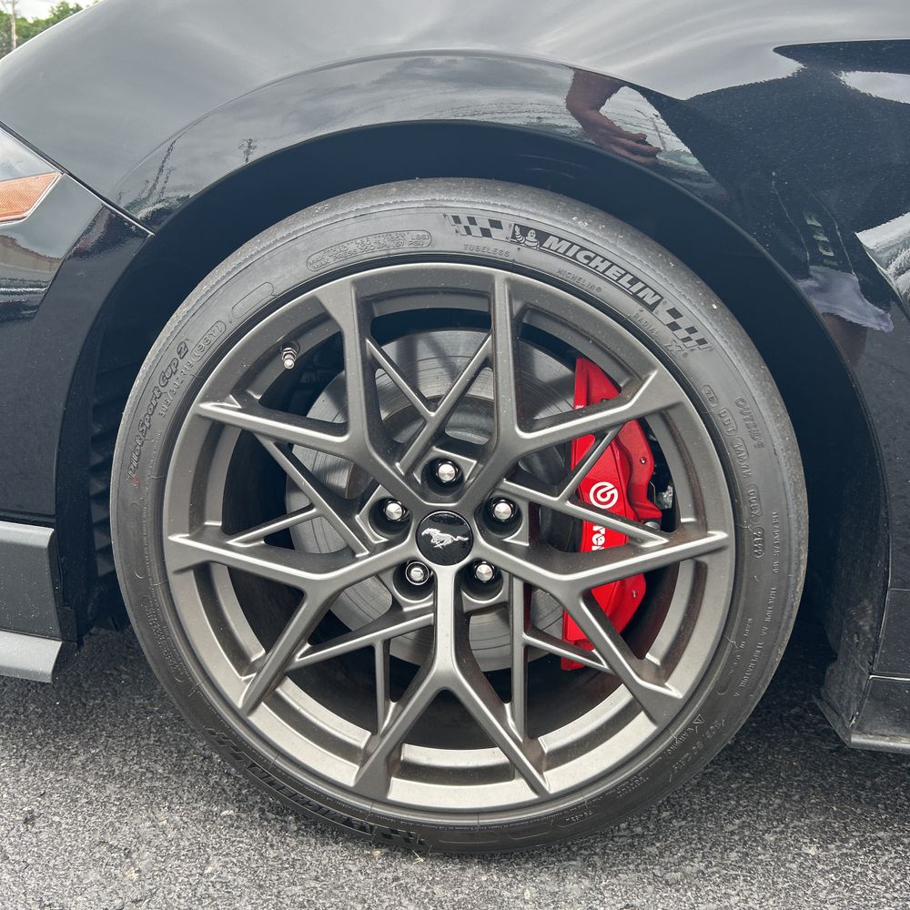 2022 Ford Mustang Mach 1