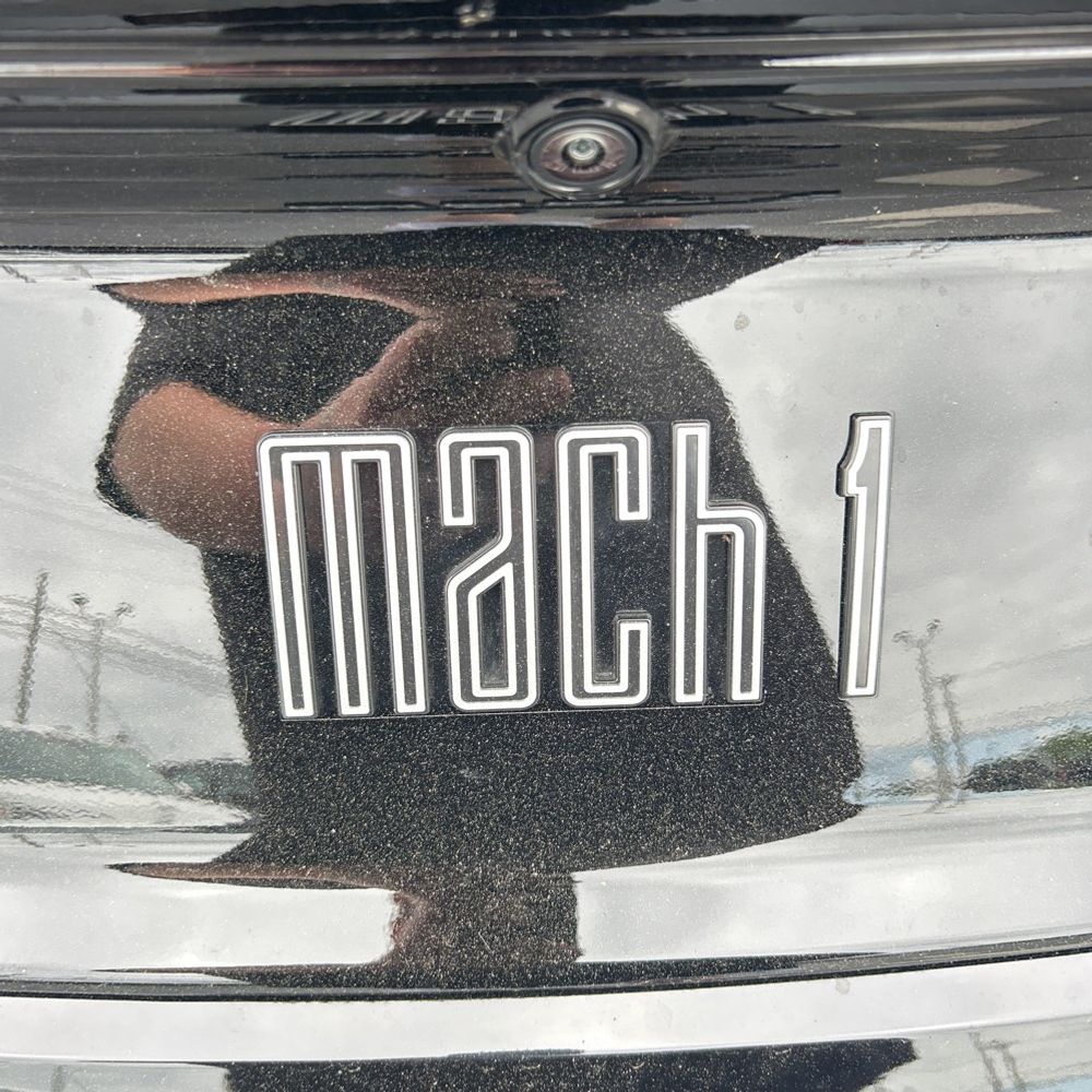 2022 Ford Mustang Mach 1