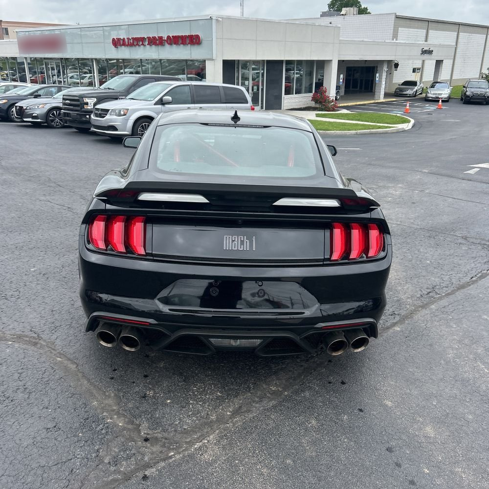 2022 Ford Mustang Mach 1