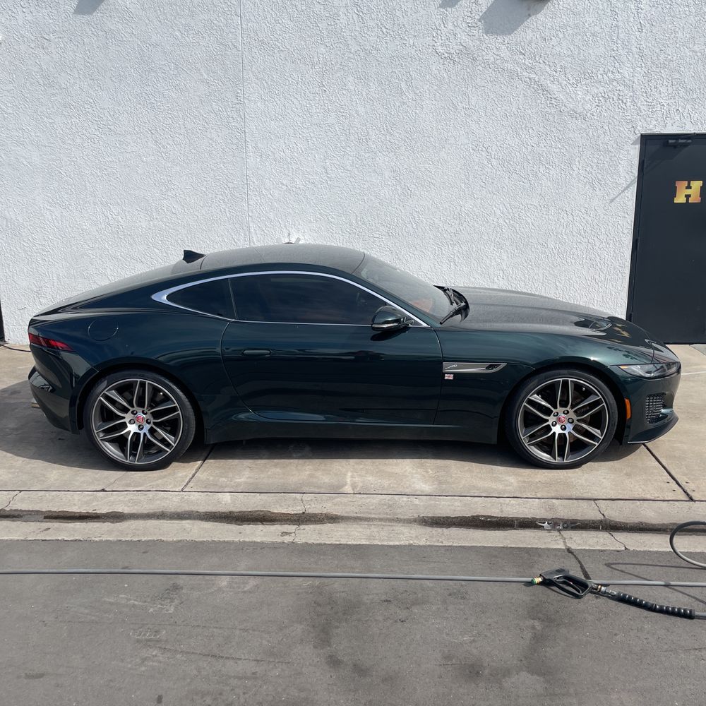 2022 Jaguar F-Type P450