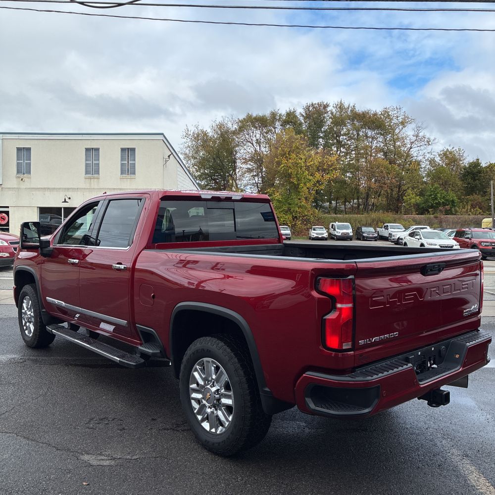 2024 Chevrolet Silverado 3500HD High Country