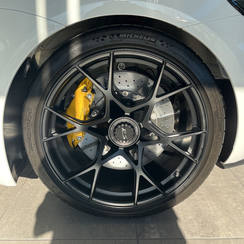2024 Porsche 718 Boxster Spyder RS