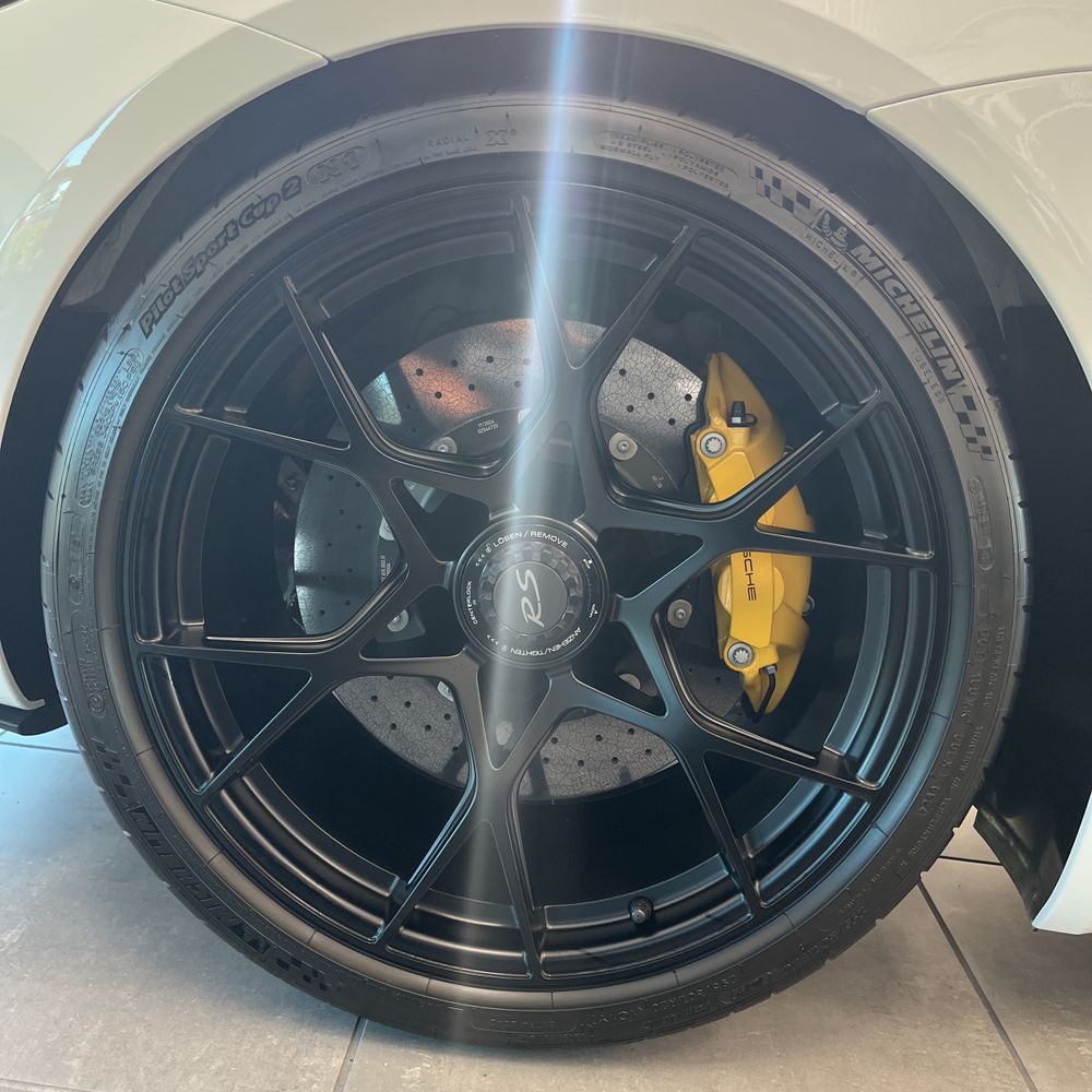2024 Porsche 718 Boxster Spyder RS