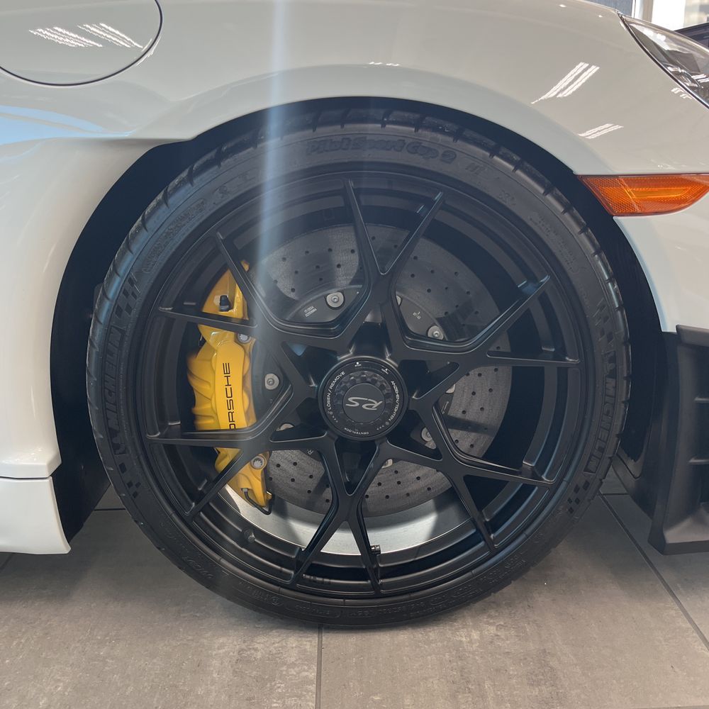 2024 Porsche 718 Boxster Spyder RS
