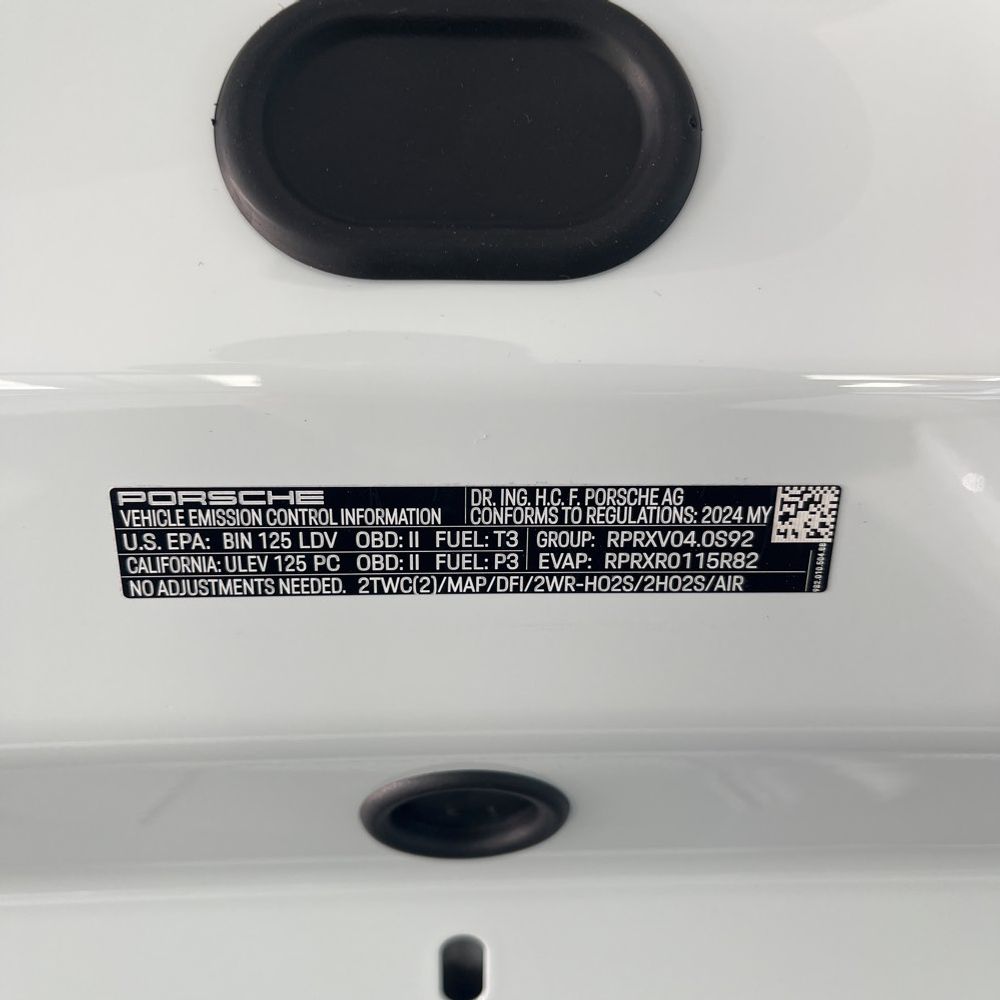 2024 Porsche 718 Boxster Spyder RS
