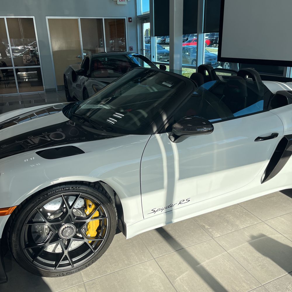 2024 Porsche 718 Boxster Spyder RS