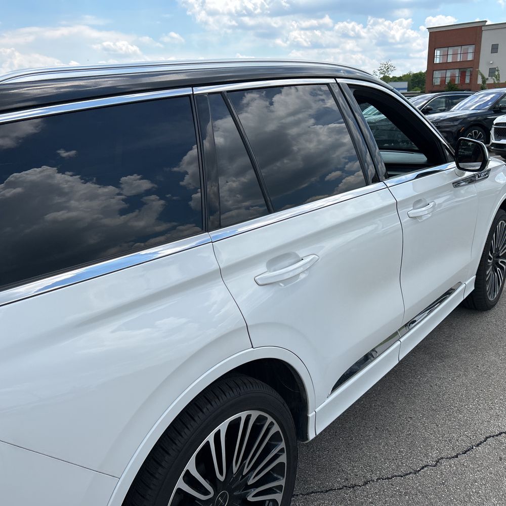 2022 Lincoln Aviator Black Label