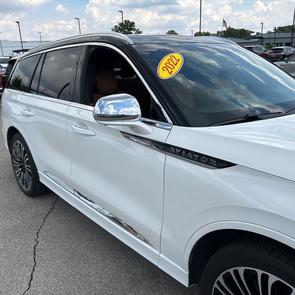 2022 Lincoln Aviator Black Label