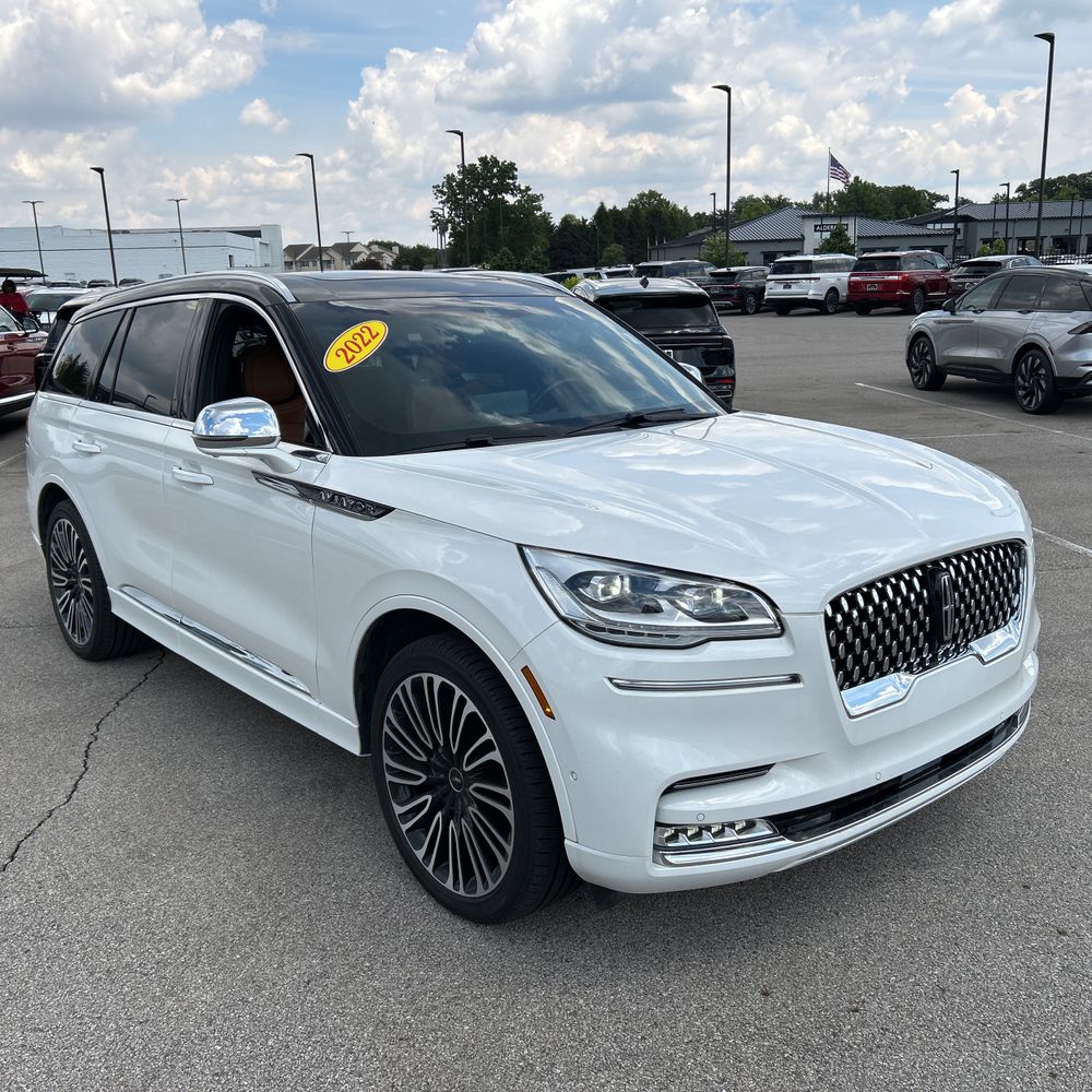 2022 Lincoln Aviator Black Label