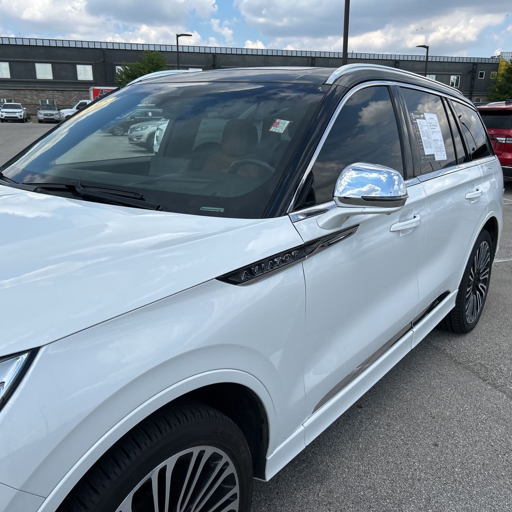 2022 Lincoln Aviator Black Label
