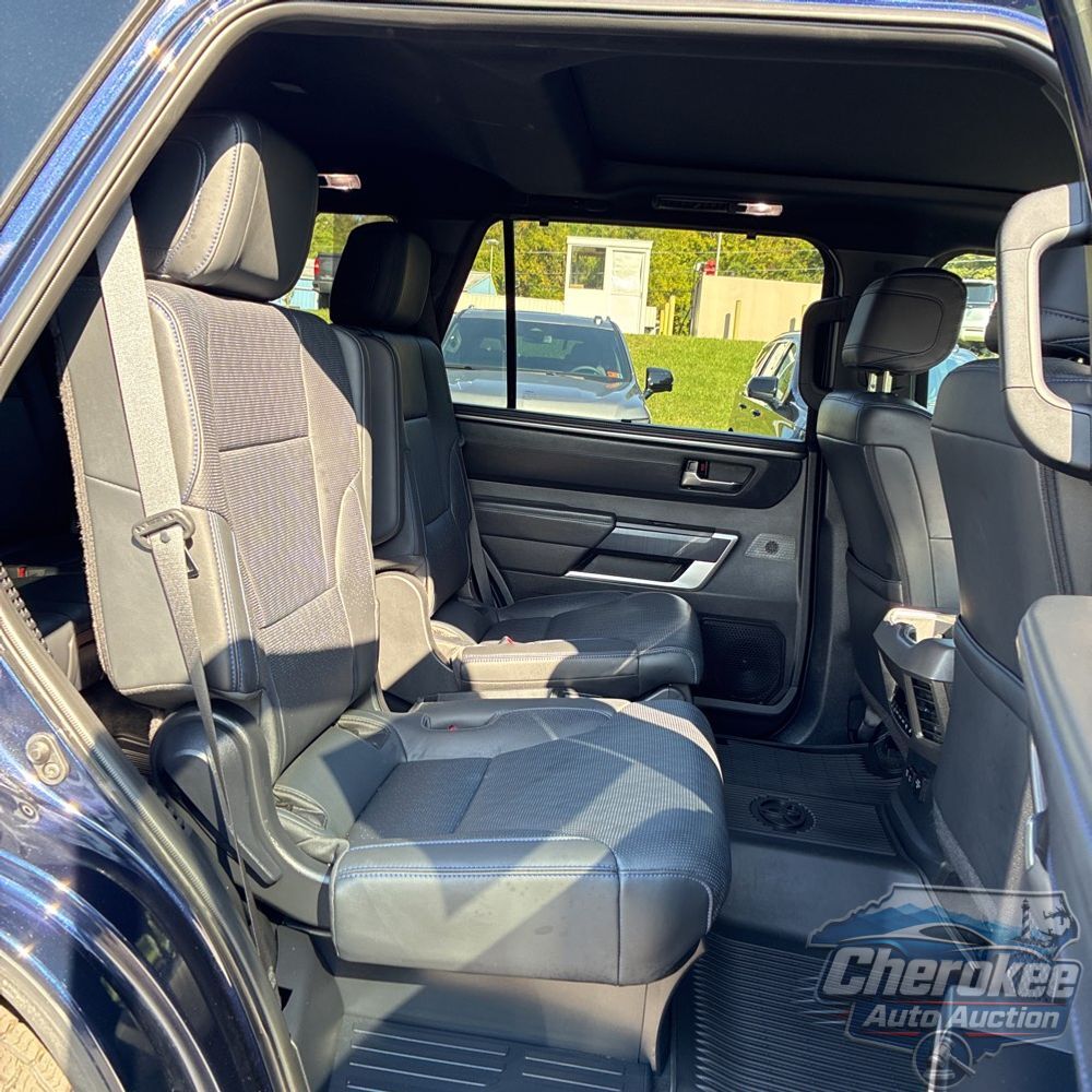 2024 Toyota Sequoia Platinum