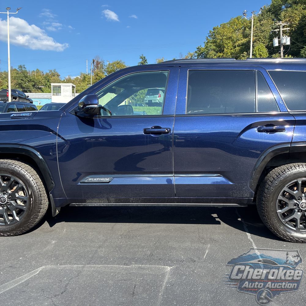 2024 Toyota Sequoia Platinum