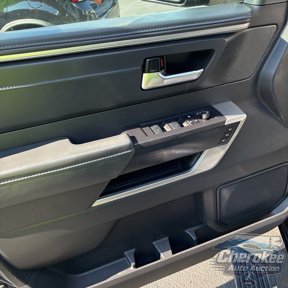 2024 Toyota Sequoia Platinum