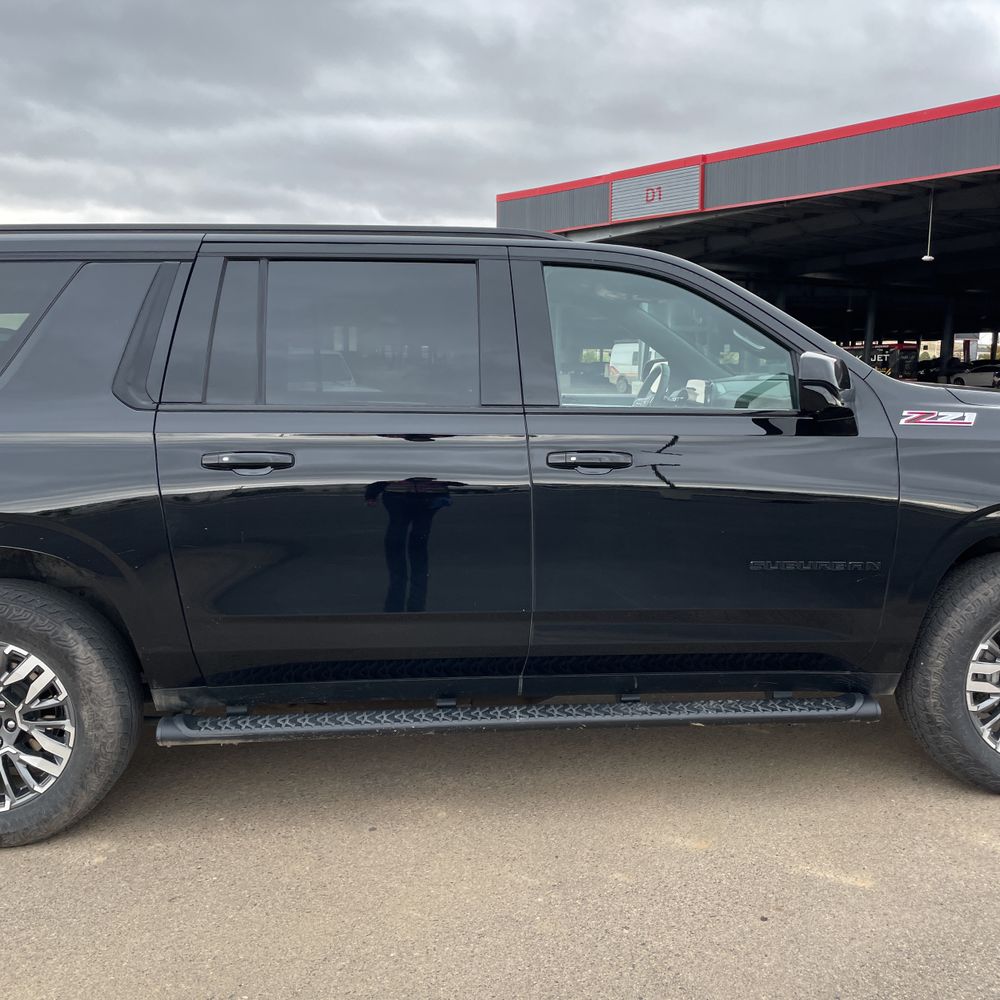 2025 Chevrolet Suburban Z71